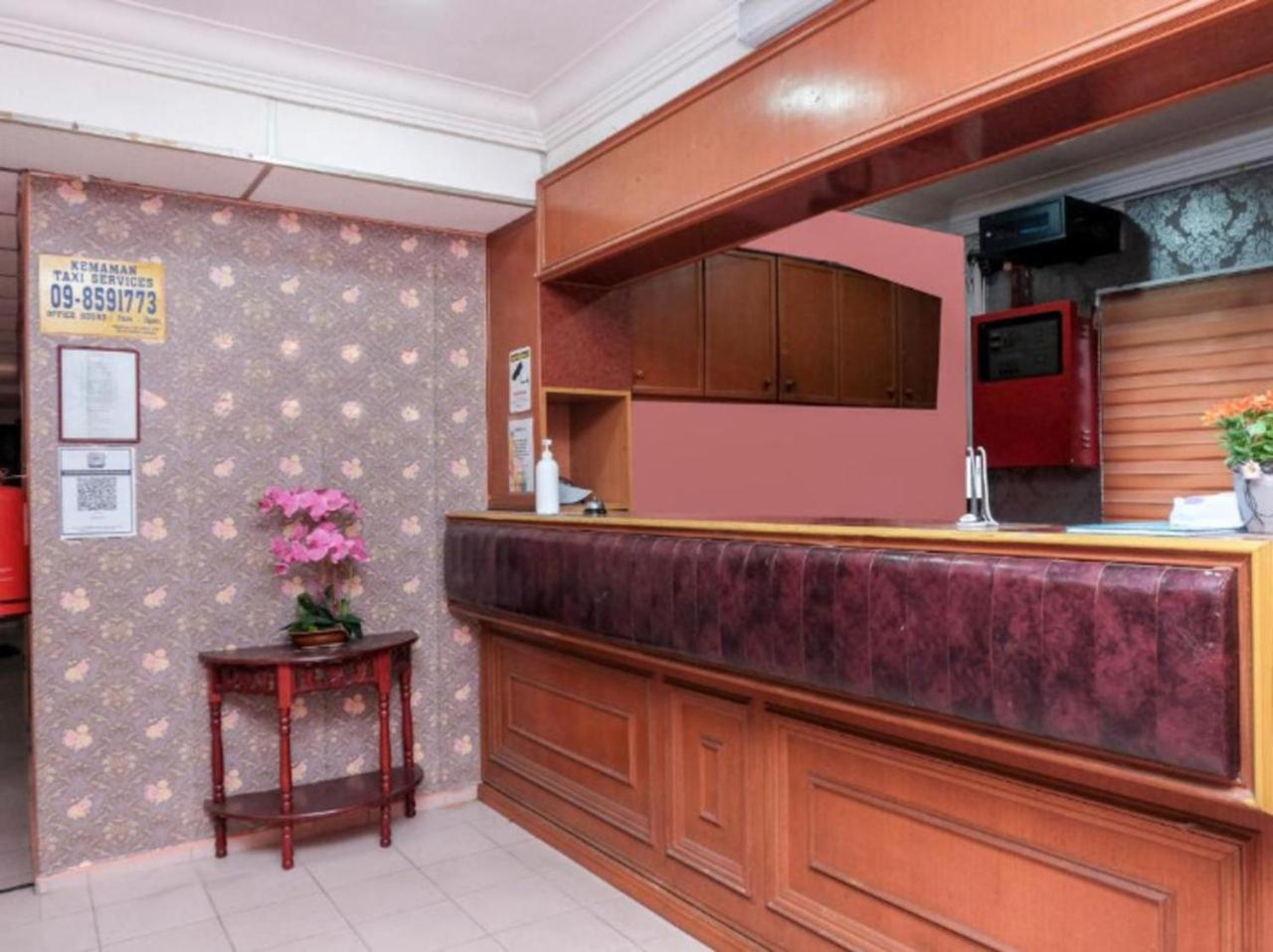 Hotel Tiara Chukai المظهر الخارجي الصورة