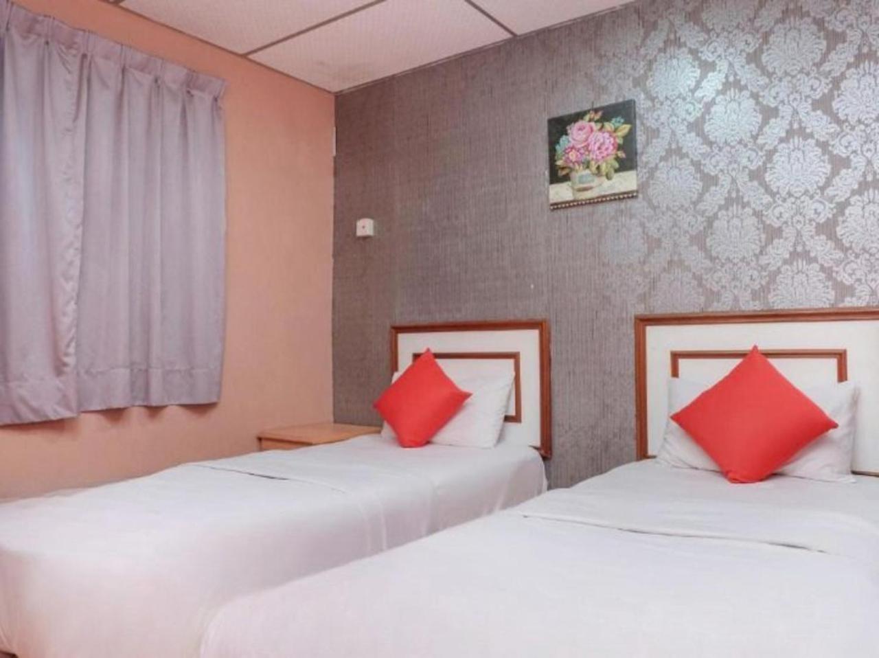 Hotel Tiara Chukai المظهر الخارجي الصورة